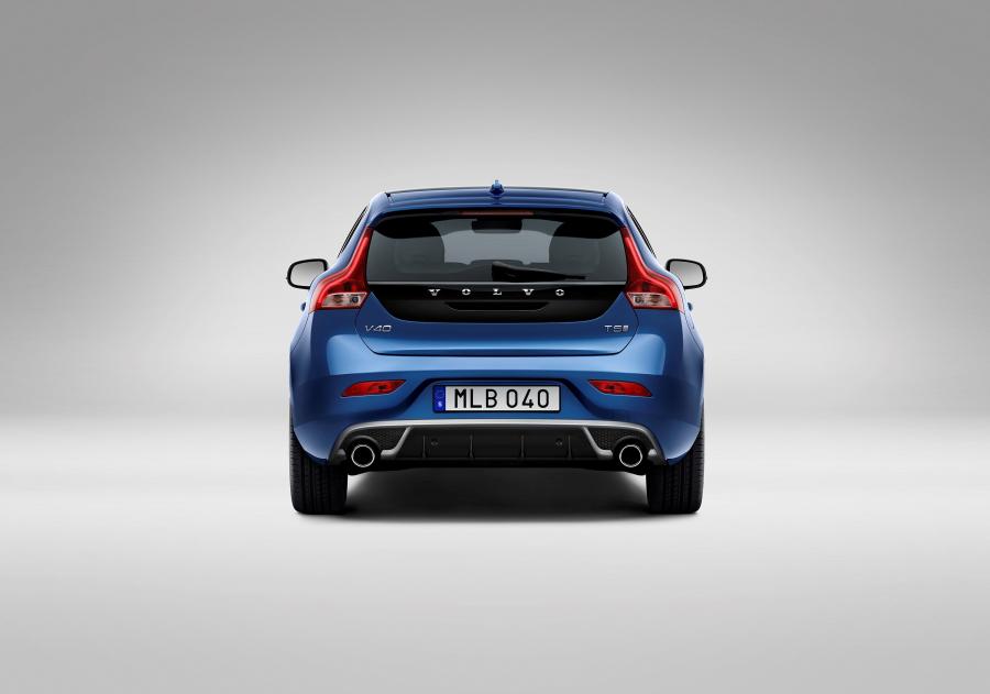  Volvo V40 T5 R-Design 2016 года  (фото 6 из 11)